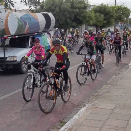 Ciclistas realizam o 4º Pedal Solidário em R. do Jacuípe