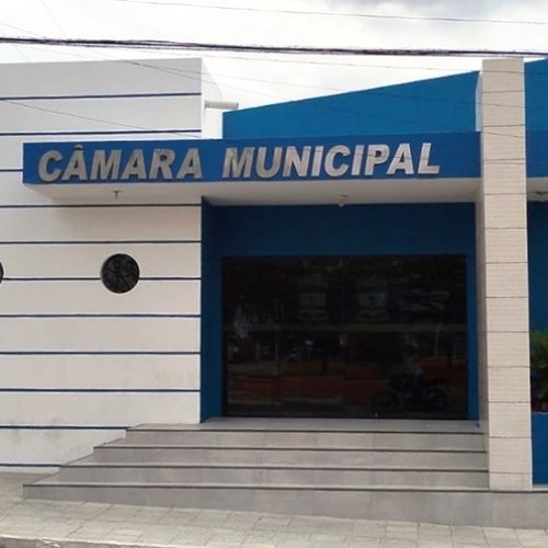 Câmara de Queimadas aprova aumento salarial para prefeito, vice e vereadores