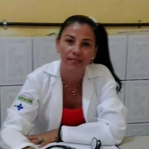 Médica cubana vive de doações e ‘bicos’ nas cidades de Nova Fátima e Nordestina