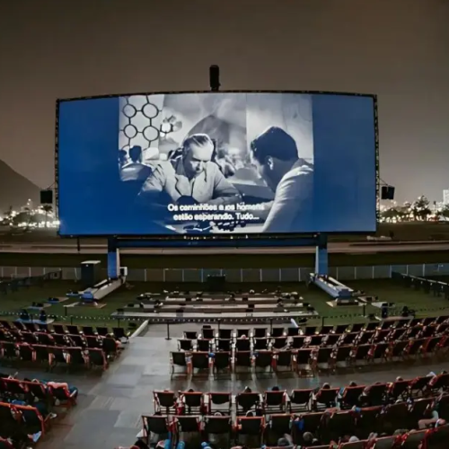 Salvador recebe evento com maior tela de cinema a céu aberto do mundo