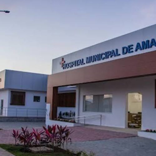 Grávida de cinco meses dá à luz em casa e só descobre segundo bebê no hospital, em Amargosa