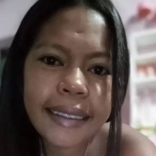 Mulher morre após inalar spray de pimenta em bloco de Carnaval