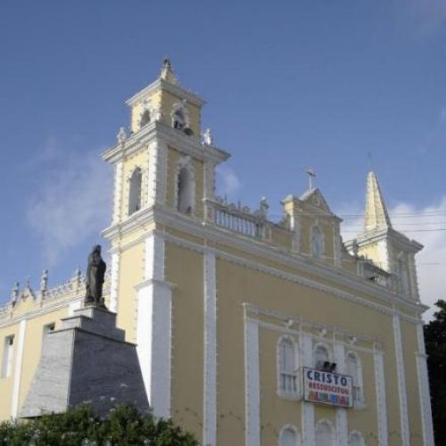 HOMEM QUE INVADIU PARÓQUIA EM CONCEIÇÃO DO COITÉ FURTOU QUASE R$ 8 MIL