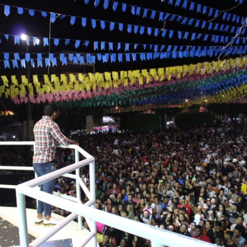 Pablo atrai multidão em Show no São João de Pé de Serra