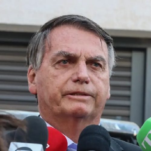 Bolsonaro, Cid e mais 15 são indiciados pela PF por fraude em cartões de vacina; veja lista