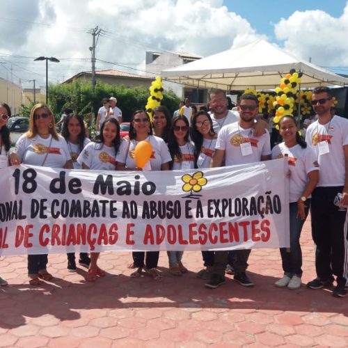 Caminhada marca o Dia Nacional de Combate ao Abuso e a Exploração Sexual contra Crianças e Adolescentes em R. do Jacuípe