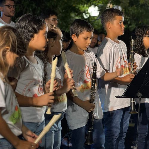 Projeto “Juntos Somos Cultura” leva música e dança para praça pública em Pé de Serra