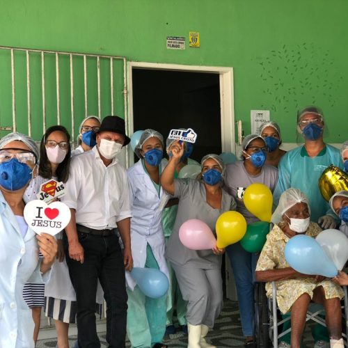 R. do Jacuípe: Após 08 dias internada, Idosa de 103 anos vence o Covid-19