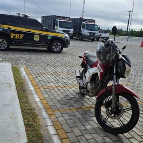 PRF recupera motocicleta roubada que foi negociada em troca de uma vaca