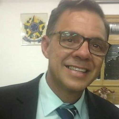 Ex-prefeito de Tanquinho punido por admissão irregular de servidores