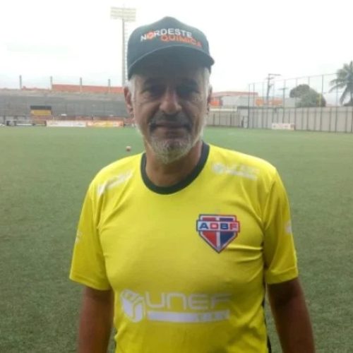 Morre aos 59 anos Quintino Barbosa, ex-técnico do Fluminense e do Bahia de Feira